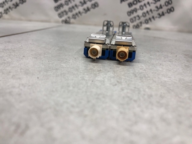 4M8035225 купить Хмельницкий