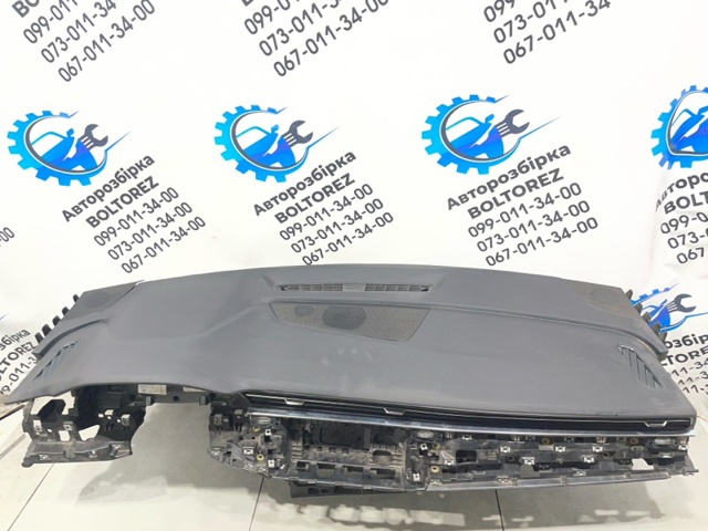 4M885700124A VAG Панель салона передняя "торпедо" купить в Ровно