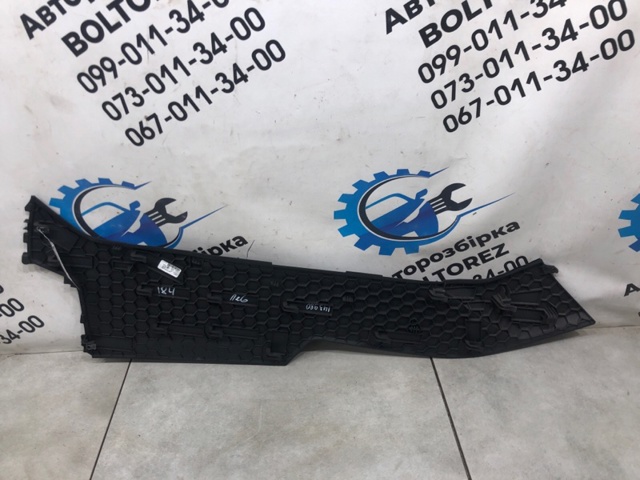 4M8863305 VAG купить в Черновцы