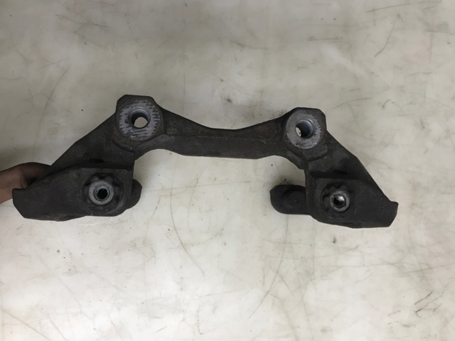 FORD 5029591 Петля двери задней (распашной) правая нижняя в наличии Одесса