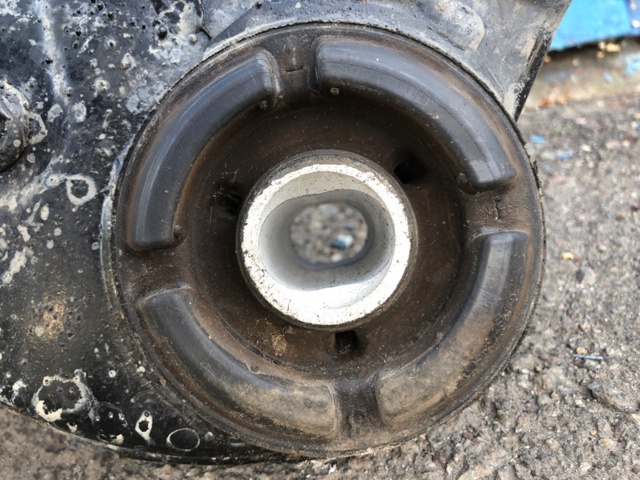 5110033170 TOYOTA Подрамник передний купить в Киев