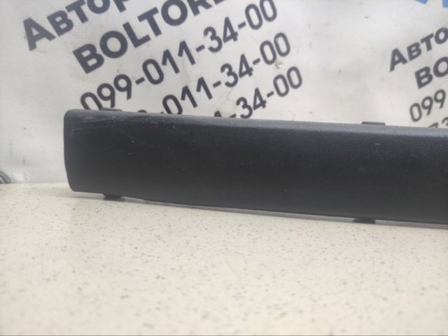 BMW 51118159352 Накладка бампера переднего правая в наличии Хмельницкий