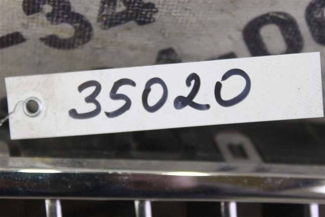 51137200728 BMW Решетка радиатора правая купить в Хмельницкий