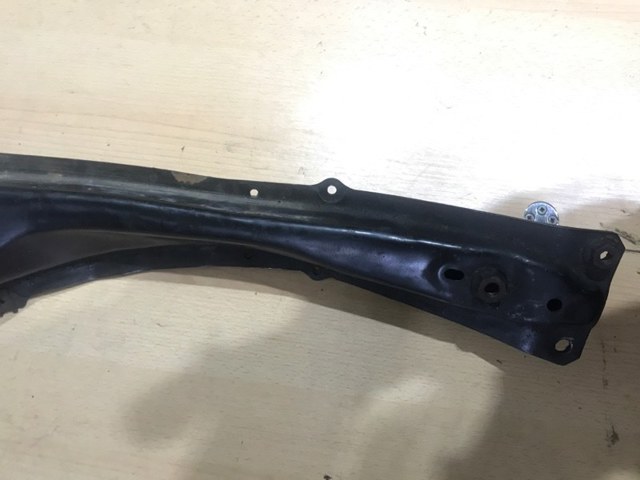 Балка передней подвески (подрамник), передняя 5120405051 TOYOTA