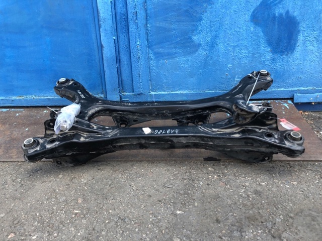 TOYOTA 5120606130 Подрамник задний в наличии Украина