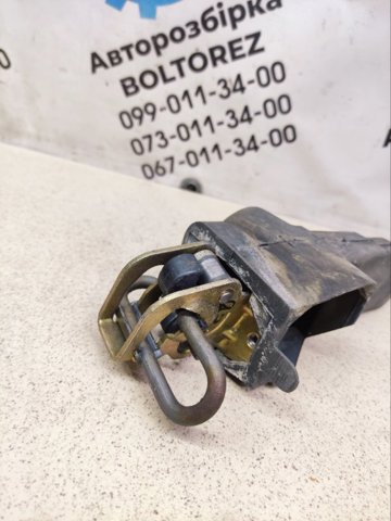 51228193448 BMW Ограничитель задней двери купить в Ужгород