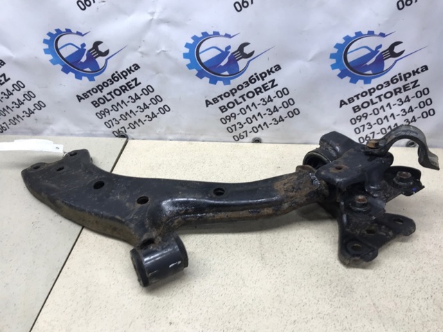 HONDA 51350SWAE11 Нижний рычаг в наличии Каменское