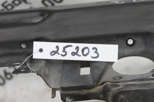 51717111691 BMW Рамка радиатора купить в Винница