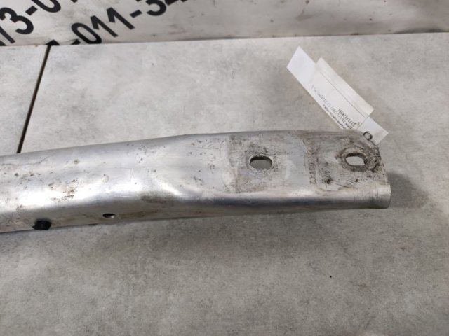 Накладка верхняя передней панели/суппорта радиатора 51717228081 BMW