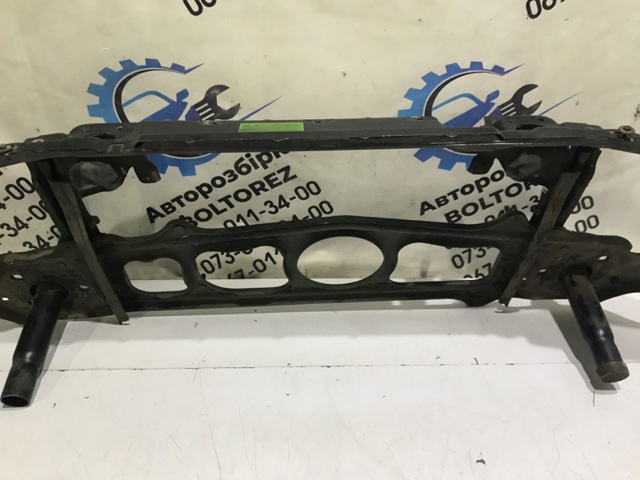 51718159610 BMW Рамка радиатора купить в Чернигов