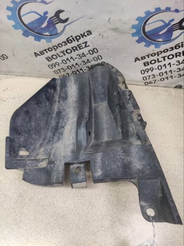 Брызговик задний, правый 5259102140 TOYOTA