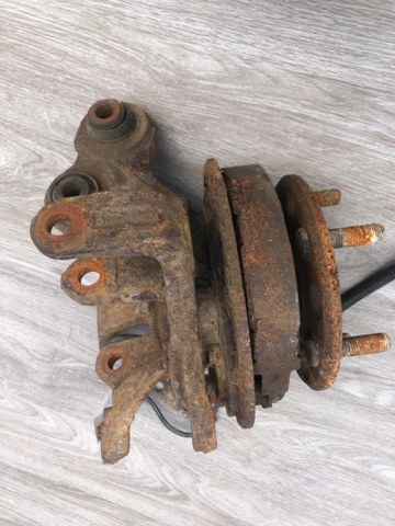 527101H000 HYUNDAI Цапфа задняя левая купить в Киев