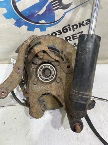 HYUNDAI 527102P000 Цапфа задняя левая в наличии Ужгород