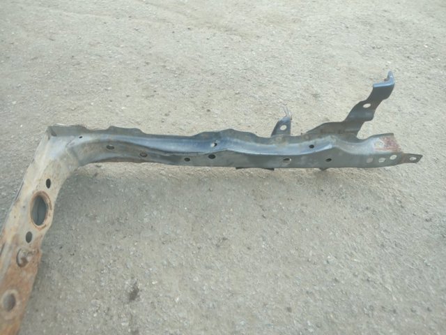Кронштейн для радиатора Toyota RAV4 3