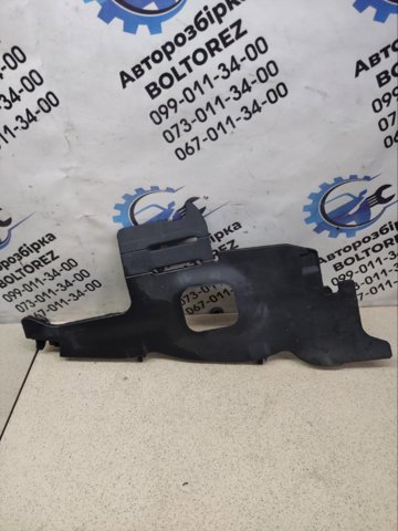 TOYOTA 5329342010 Воздуховод (дефлектор) радиатора правый в наличии Украина
