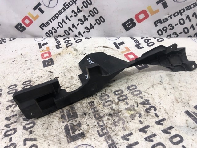 5329348030 TOYOTA Правый дефлектор радиатора купить в Полтава