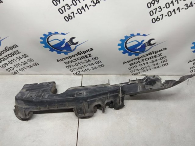 5329348040 TOYOTA Правый дефлектор радиатора купить в Днепр