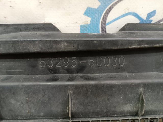 TOYOTA 5329550030 Накладка передней панели (суппорта радиатора) верхняя в наличии Запорожье