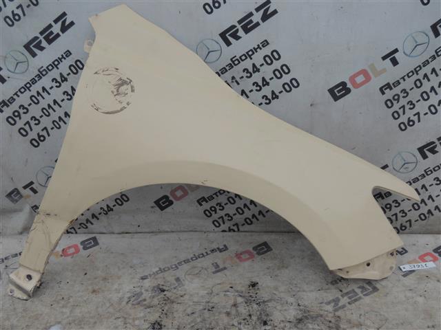 Правое крыло 5381106200 TOYOTA