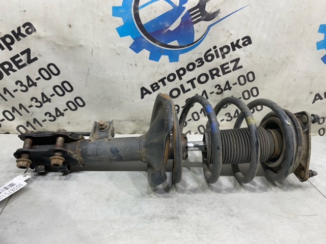 HYUNDAI 546612H000 Амортизатор передний правый в наличии Полтава
