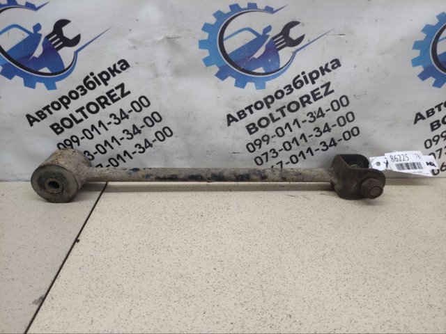 Тяга задней подвески продольная нижняя 551108H505 NISSAN