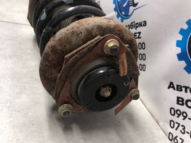 553028H326 NISSAN Амортизатор задний правый купить в Житомир