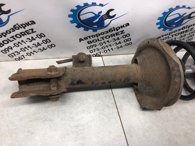 553028H326 NISSAN Амортизатор задний правый купить в Павлоград