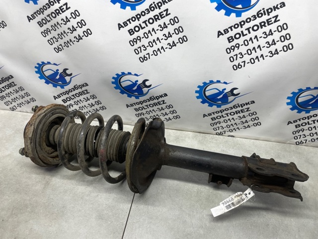 Амортизатор задний, правый 553028H327 NISSAN