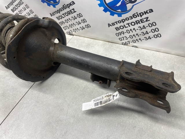 553028H327 NISSAN Амортизатор задний правый купить в Житомир