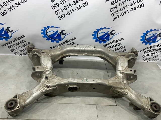 Балка задней подвески поперечная 55400CL00A NISSAN