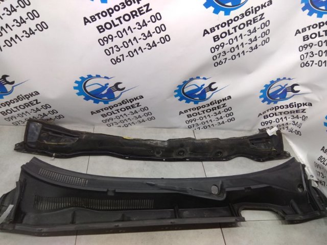 TOYOTA 5570842151 Водосток лобового стекла, жабо в наличии Ирпень
