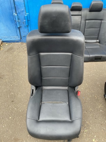 TOYOTA 5610142050 Стекло лобовое  в наличии Львов