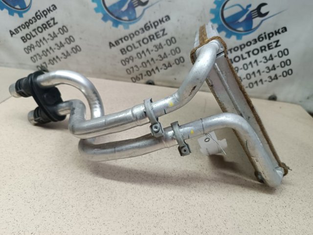 VAG 561819031C Радиатор печки в наличии Киев