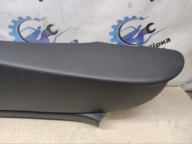 VAG 561867765 в наличии Киев
