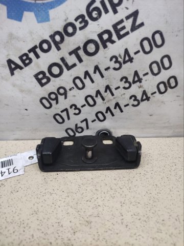 Вал рулевой колонки 564002B650 HYUNDAI