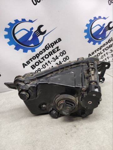 Противотуманка правая 56D941700A VAG