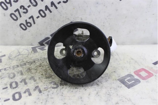 Насос рулевого механизма 571003L020 HYUNDAI