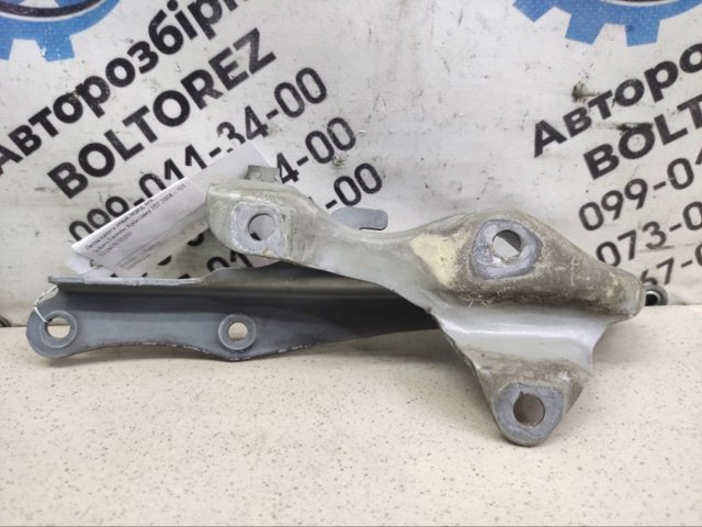 Петля капота, левая 57260SC0109P SUBARU