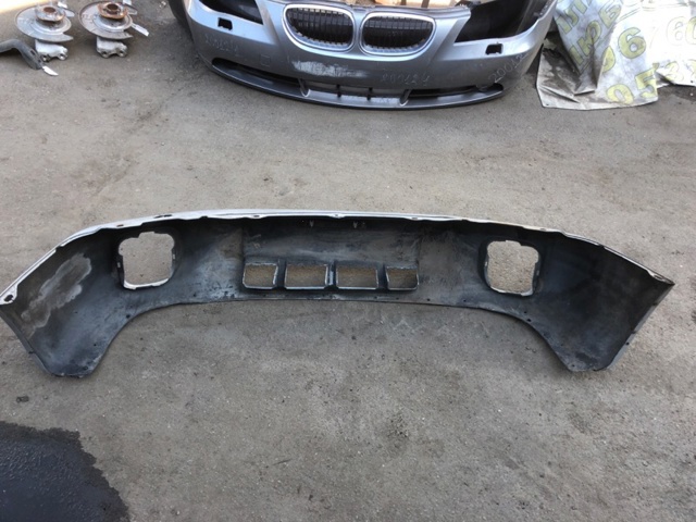 Бампер передний 57720FC160 SUBARU