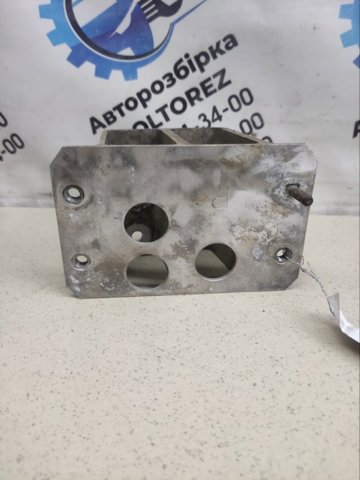 5832342010 TOYOTA Кронштейн усилителя заднего бампера купить в Павлоград