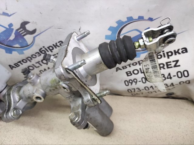 585004R102 HYUNDAI купить в Ужгород