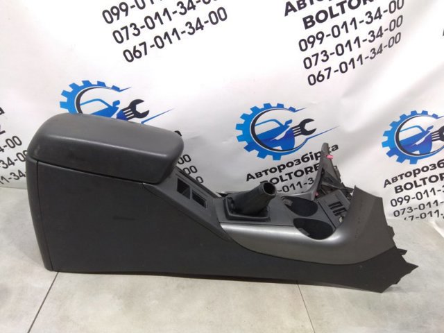 TOYOTA 5890142050B2 Консоль панели управления центральная в наличии Ровно