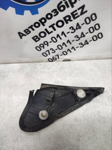 TOYOTA 6011842010 Внутренняя накладка крепления зеркала левого в наличии Полтава