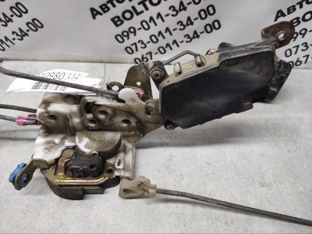 62318FC200 SUBARU Замок двери передней правой купить в Ужгород