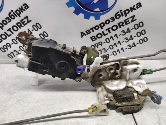 62318FC210 SUBARU Замок двери передней левой купить в Черновцы