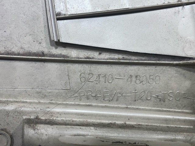 TOYOTA 6241048050A0 в наличии Чернигов