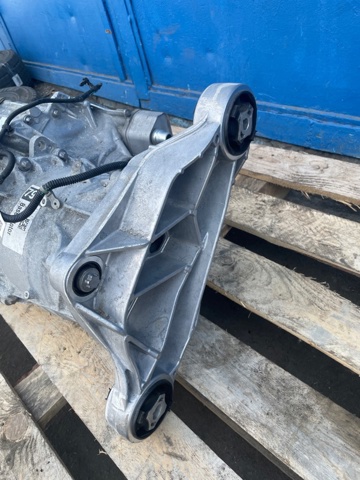 6271042130 TOYOTA Стекло кузова (багажного отсека) правое купить в Тернополь