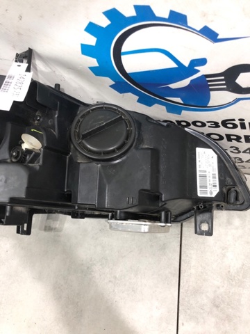 63117287011 BMW Левая фара купить в Кривой Рог