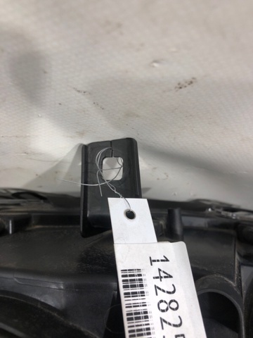 BMW 63117287011 Левая фара в наличии Каменское