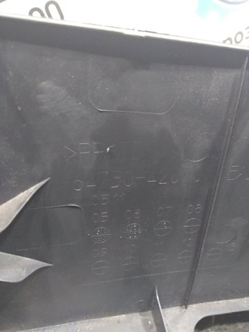 TOYOTA 6473042070B0 Облицовка багажного отсека правая в наличии Ровно